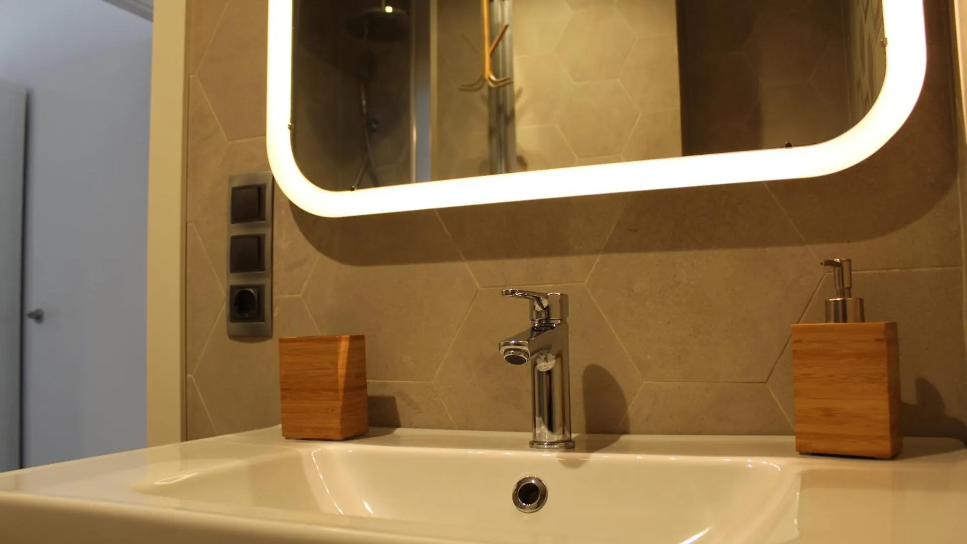 Lovely Apartment In Malaga Centre